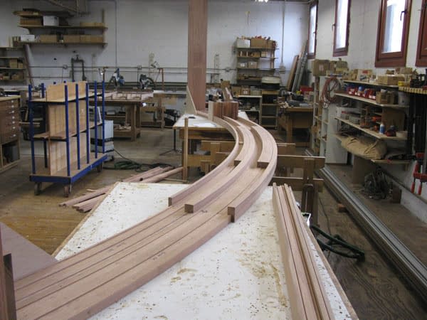 A look at the manufacturing of a curved wood door frame